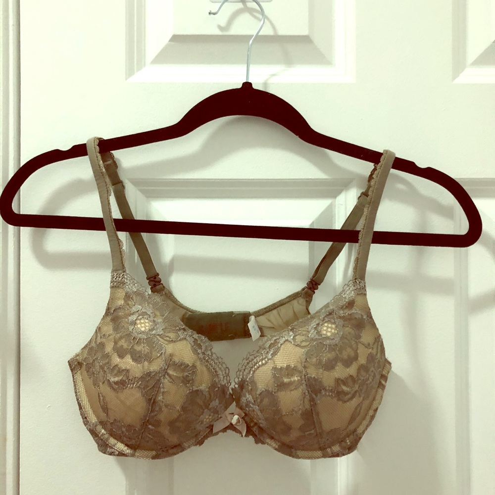 Corsica I international lace bra